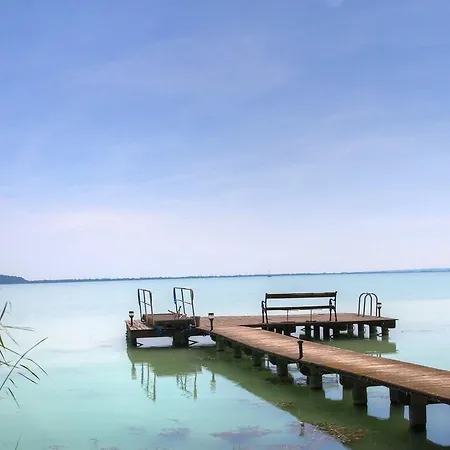 Balatontourist Balaton Vendeghaz Villa *